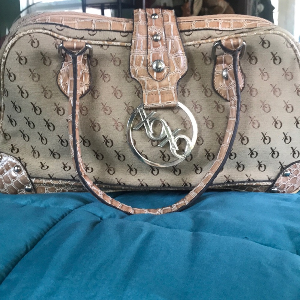 XOXO Handbag Very Nice❤️